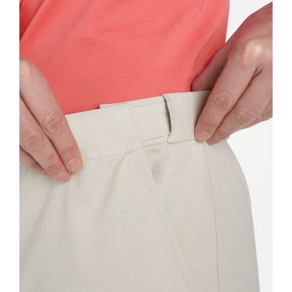 LL Bean Women's Wrinkle-Free Bayside Shorts Ultra High-Rise Hidden Comfort 18 - Picture 3 of 14